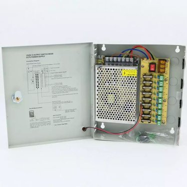 Bloc dâalimentation 12V/10A 9 CH